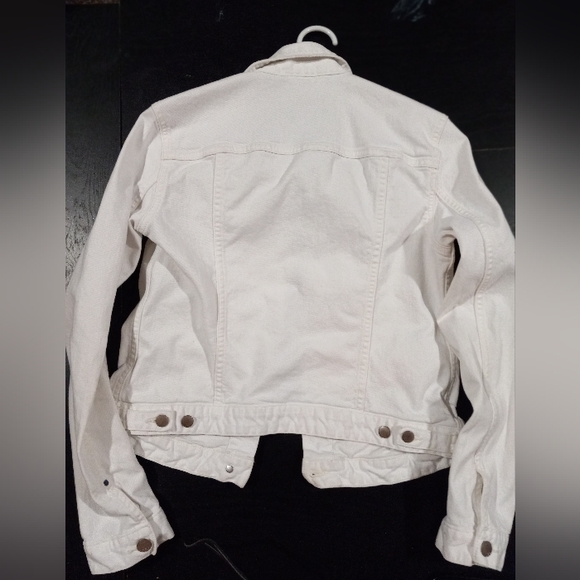 1969 Icon Denim Jacket from GAP - Picture 2 of 4